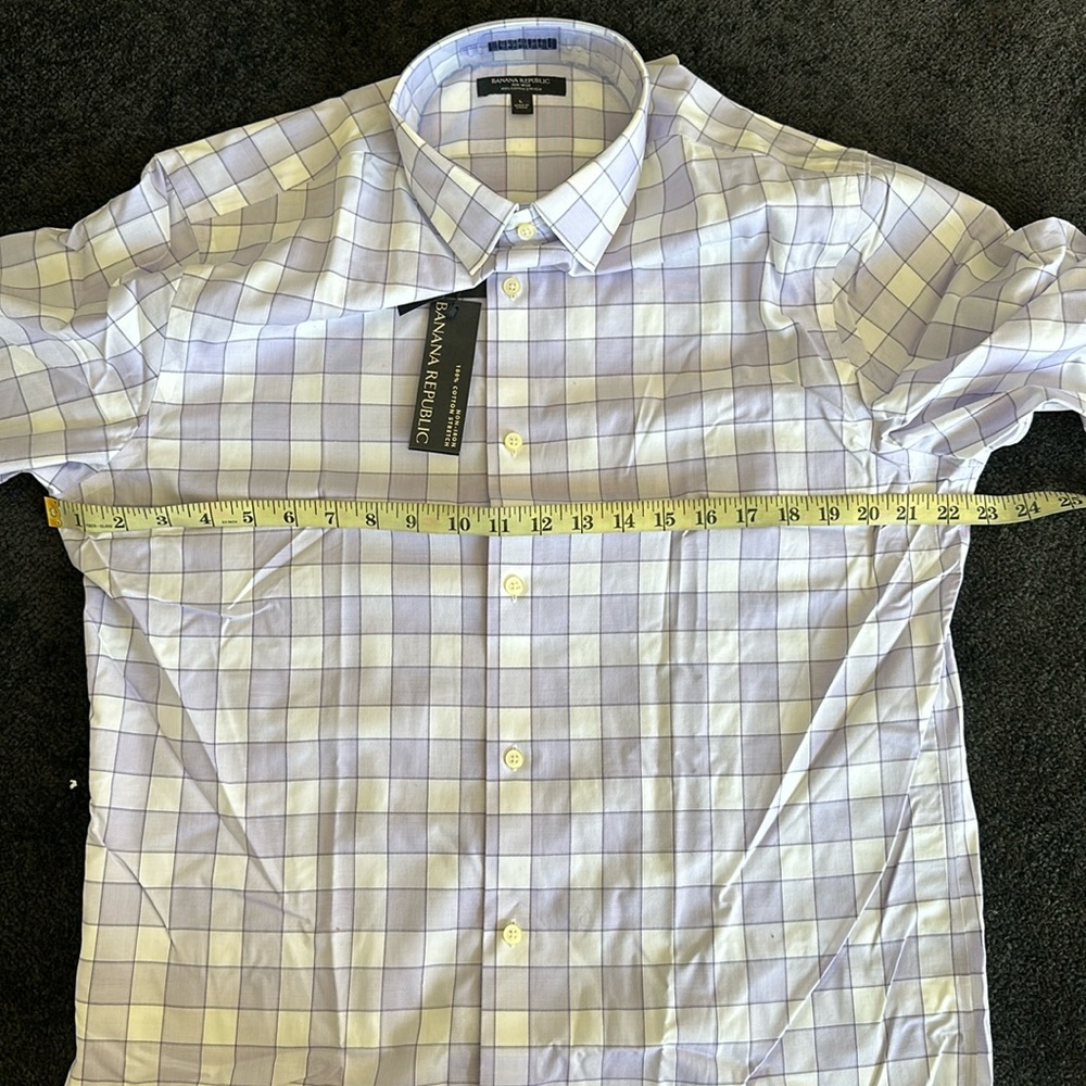 Banana republic dress shirt, grant fit which is slim fit. Shirts are brand new.
